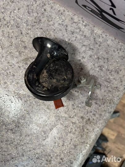 Звуковой сигнал Skoda Fabia универсал 1.2