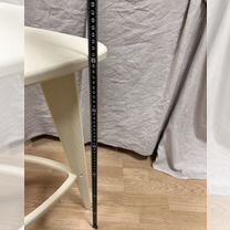 Полубарный стул