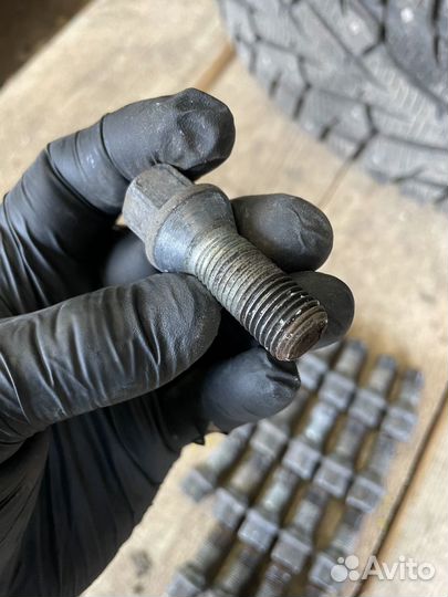 Болты крепления колес Мерседес глк GLK