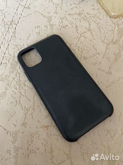 Чехол на iPhone 11