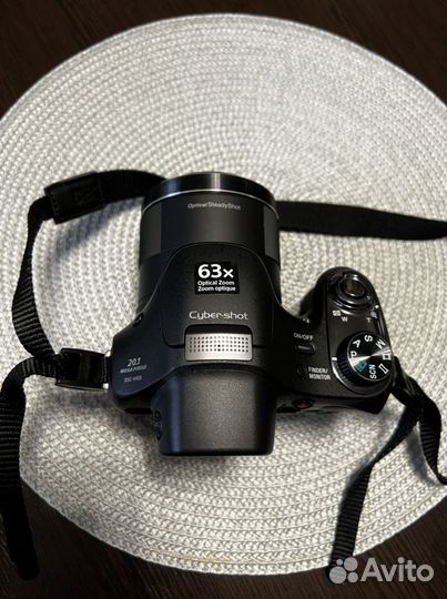 Зеркальный фотоаппарат Sony