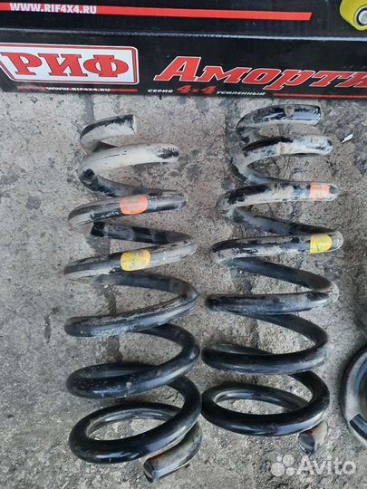 Пpужины пepeдние для Мitsubishi L200(кв) 2006-2016