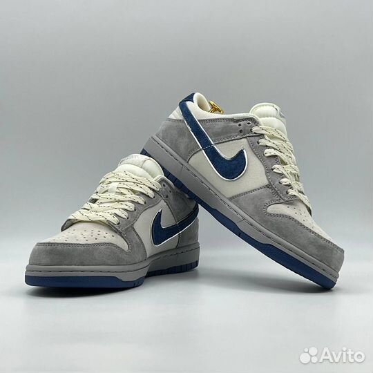 Кроссовки Nike SB Dunk Low Otomo Katsuhiro