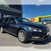 Volkswagen Passat 1.8 AMT, 2013, 185 000 км, с пробегом, цена 1 122 000 руб.