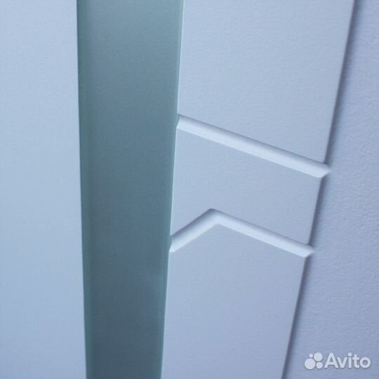 Входные двери с зеркалом/ Стальные двери