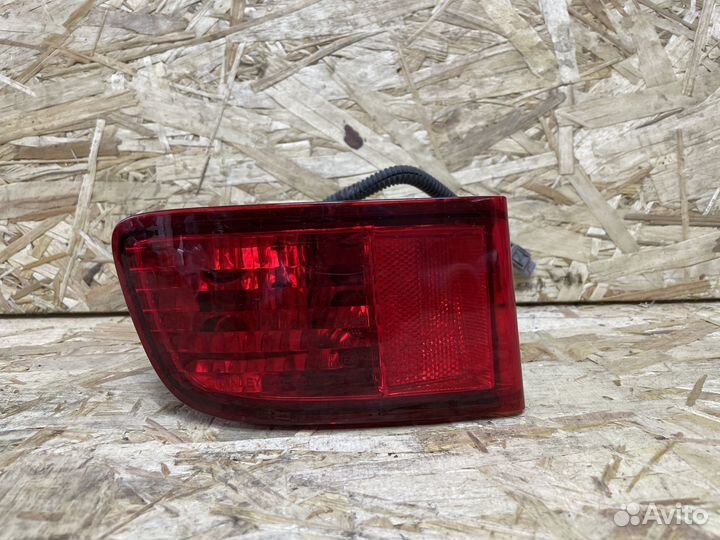 Фонарь бампера задний левый Toyota Prado 120