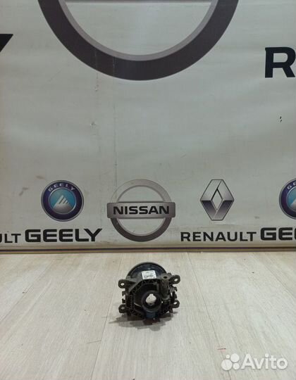 Фара противотуманная птф Туманка Renault sandero 2