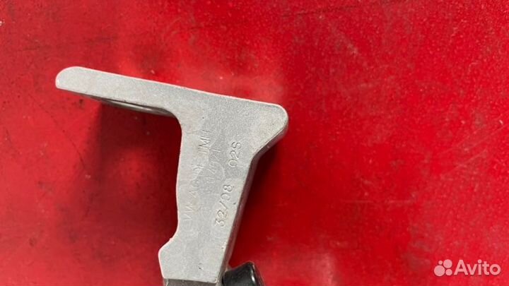 Петли дверные комплект задние правые Audi A4 B8