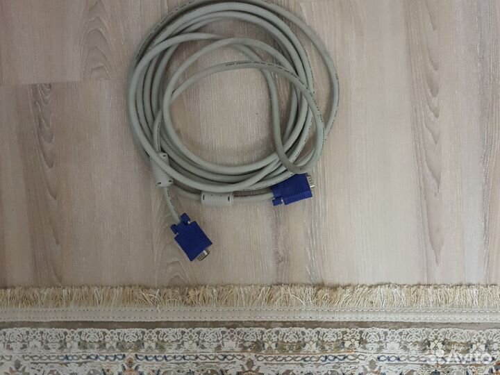 Кабель для компьютера