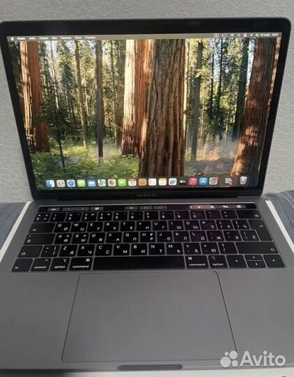 MacBook Pro 13 2019 A2159 256gb