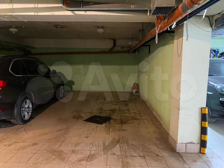 Машиноместо, 22 м²