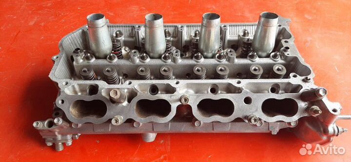 Головка блока цилиндров левая Lexus Ls XF40