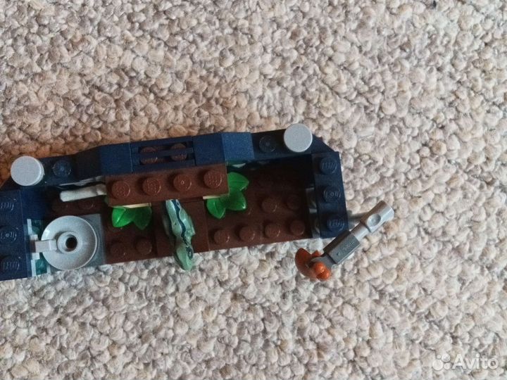 Lego динозавр