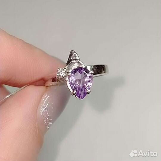 Серебряное кольцо с аметистом