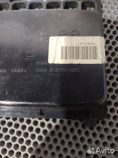 Пластик салона MAN TGA 2006 81617010291