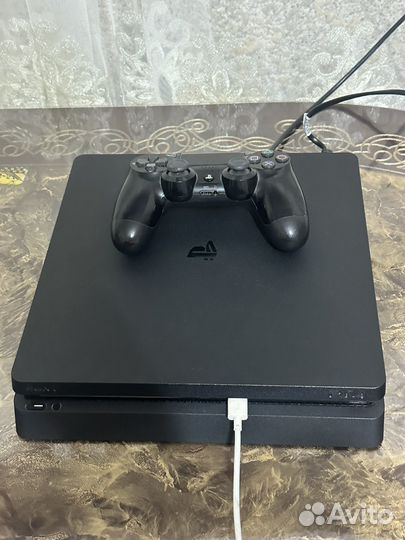 Sony playstation 4 slim 1 tb