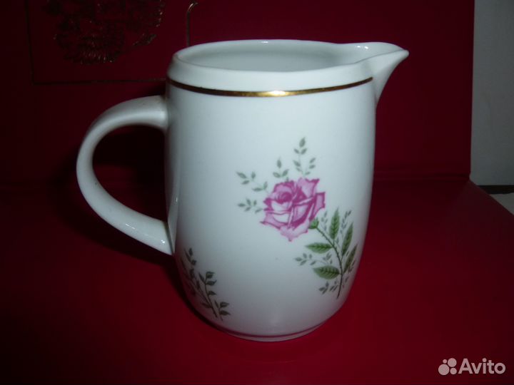 Молочники фарфоровые СССР -5 шт. Все целые, все