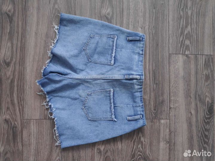 Джинсовые шорты