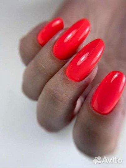 Маникюр на Чёрной Речке