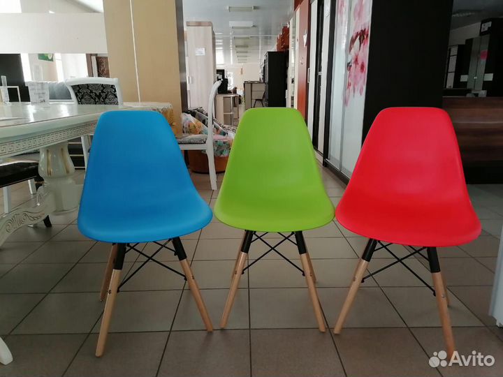 Стул пластиковый 