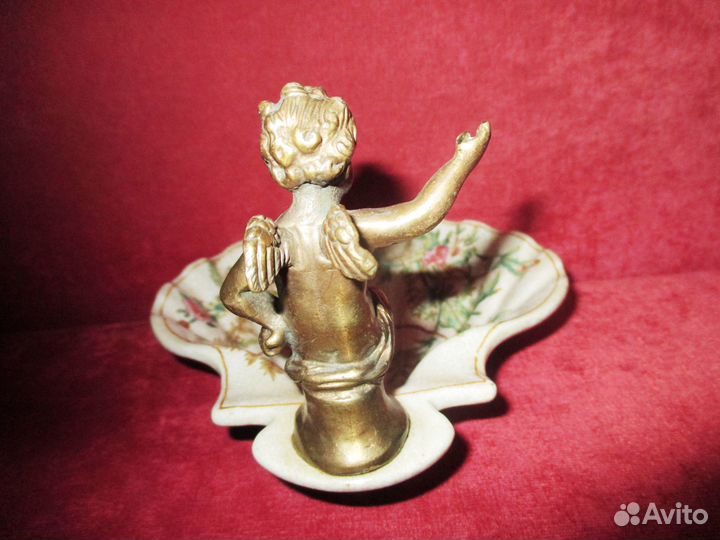 Предметы декора для интерьера