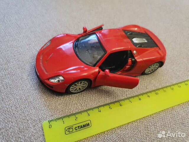 Машинка игрушка