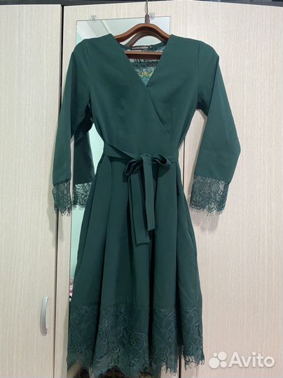 Платье 44 размера