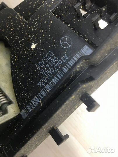 Замок двери передний правый Mercedes W164