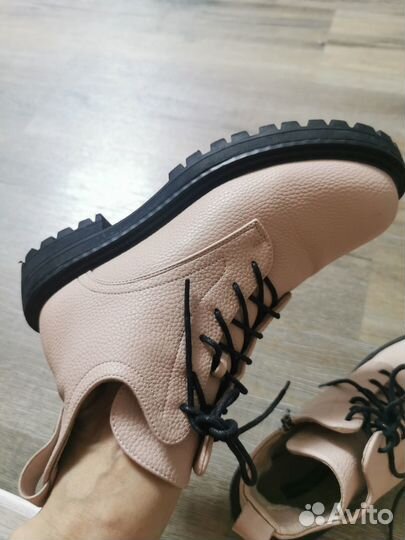 Ботинки женские 38