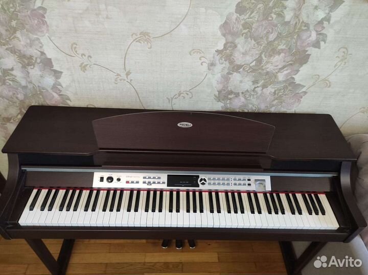 Цифровое пианино Medeli DP 60