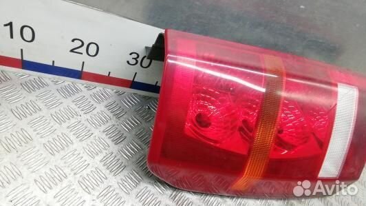 Фонарь задний левый land rover discovery 3 (HNT14M