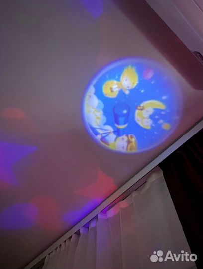 Мобиль в кроватку музыкальный с проектором