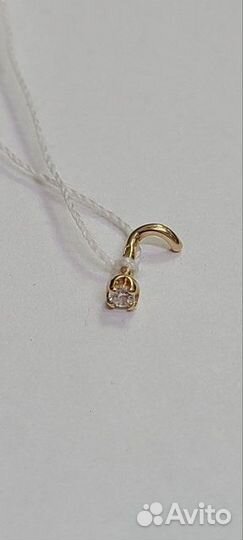 Золотой пирсинг с камнем