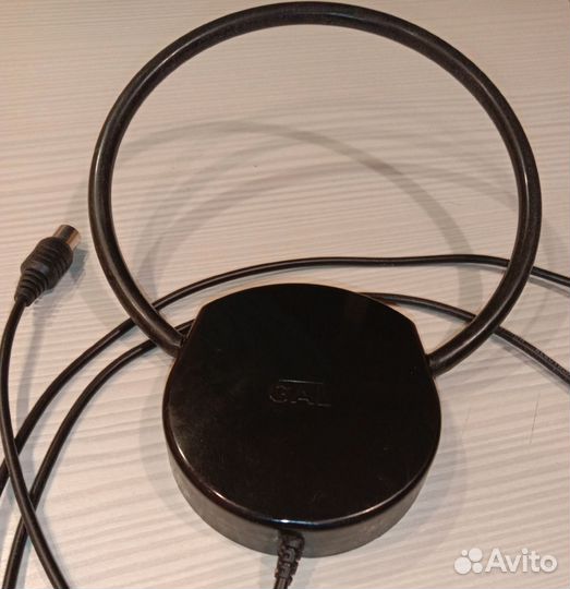 Тв ресивер, тв антенна и кронштейн