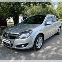 Opel Astra 1.8 AT, 2011, 156 000 км, с пробегом, цена 800 000 руб.