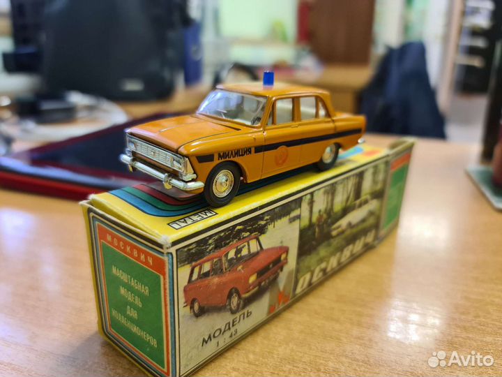 Модель СССР 1:43. Москвич 408 