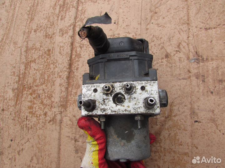 Блок ABS Jaguar X type AWD 2003