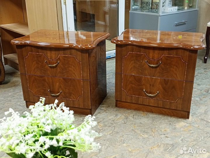 Прикроватные тумбы 2шт