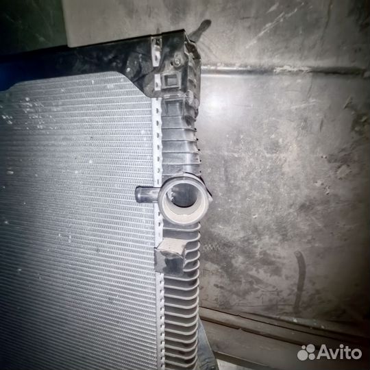 Радиатор охлаждения MAN