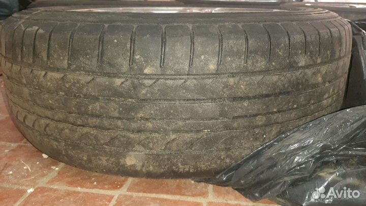 R15 Accelera 651 195/60, PCD 4x100 DIA 67.1