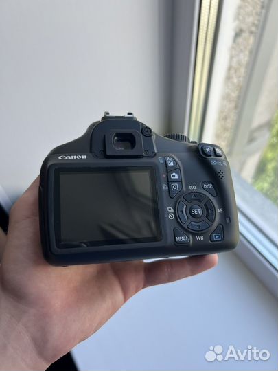 Canon 1100d + canon 400d