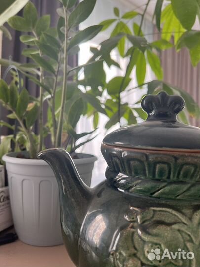 Чайник Strawberry Thief Уильяма Морриса