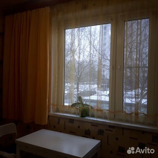 Тюль и шторы для кухни окно 152*145 дверь 70*200