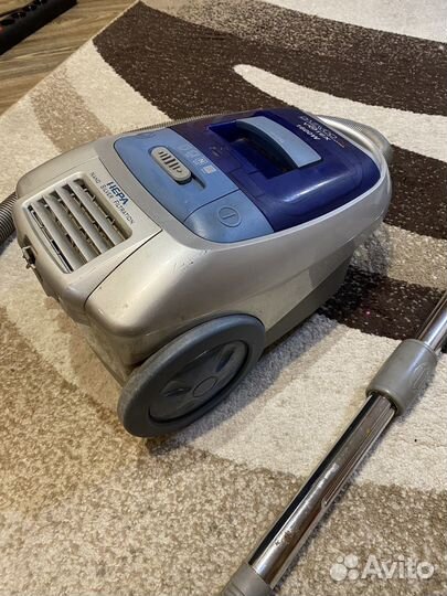 Пылесос Daewoo RC-4006