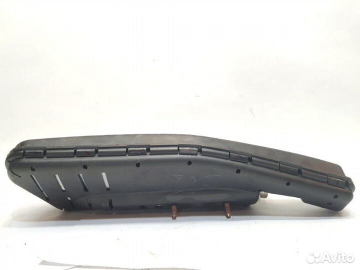 Подушка безопасности в сиденье передняя правая