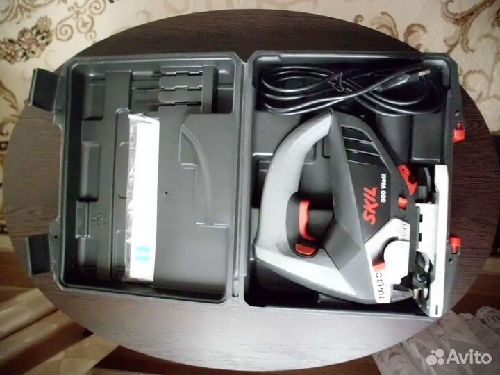 Электролобзик skil