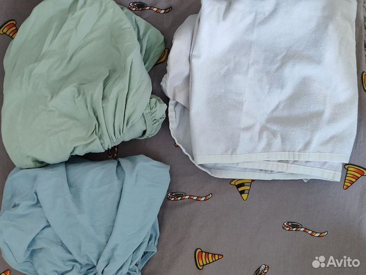 Простынь на резинке 120 60