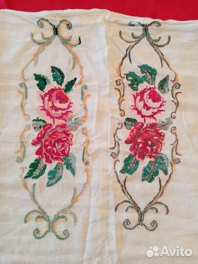Винтажная льняная наволочка с вышивкой