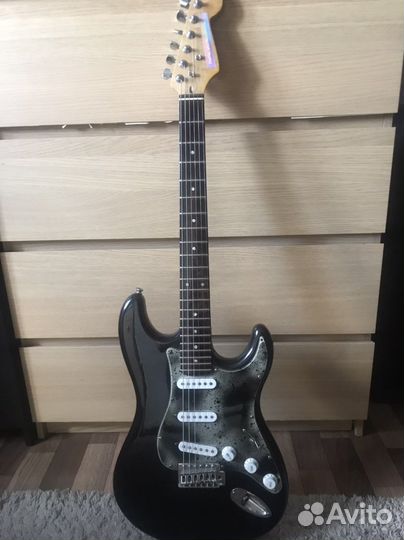 Электрогитара fender squier stratocaster