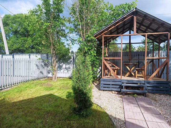 Дом 100 м² на участке 8 сот.